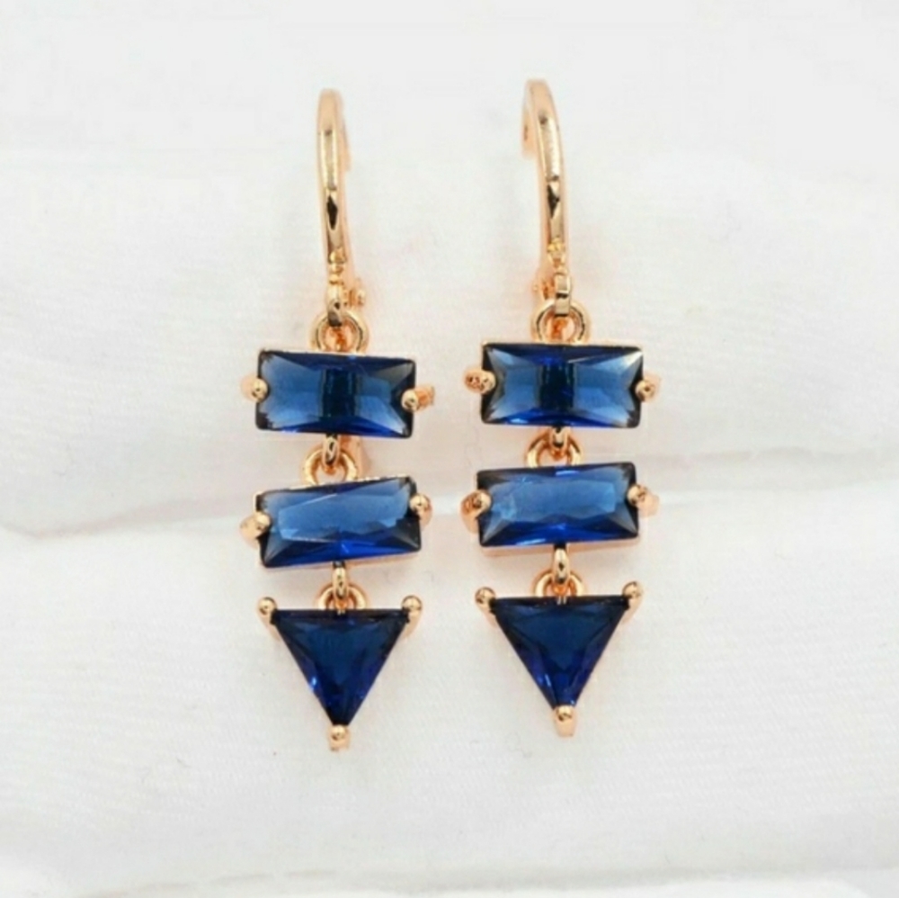 ▪️18K Gold Plated Blue Zircon Dangle Earrings NWOT